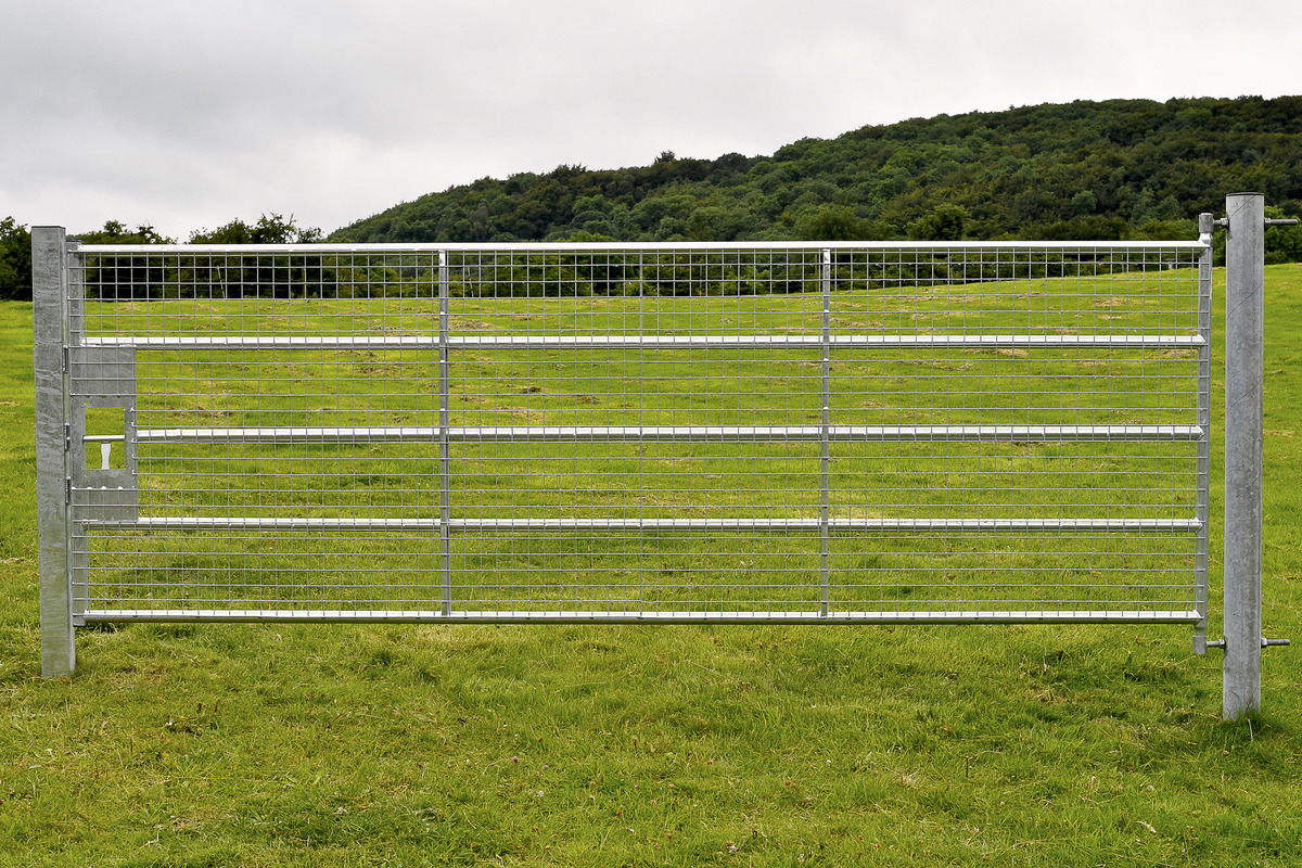 Gibney HG1 Galvanised Very Heavy Mesh Gate 8ft